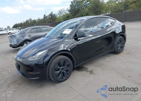 2024 Tesla Model Y Long Range Dual Motor All-Wheel Drive/Rwd из США, поврежденный, VIN 7SAYGDED8RF156984